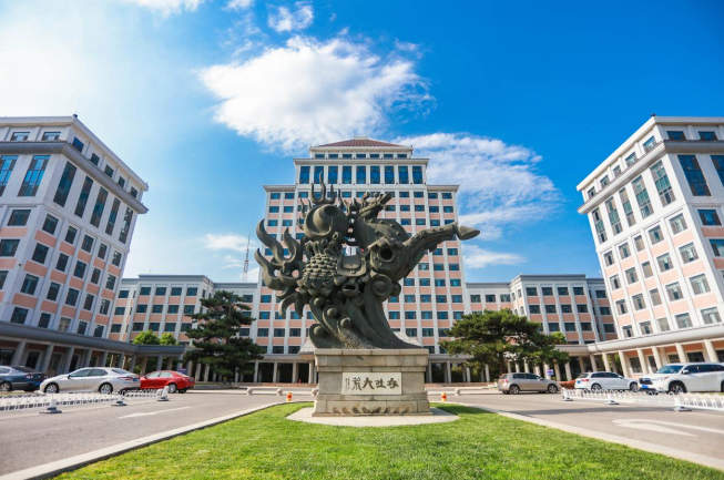 2025央廣網(wǎng)MBA暨專業(yè)學位研究生教育年度盛典：中央財經(jīng)大學MEM