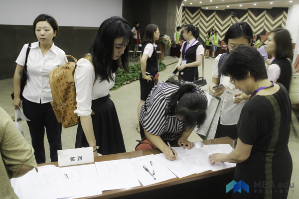 1499760205511290.jpg 20170711shanghaidaxue.jpg