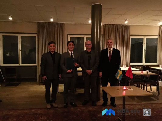 1544778790390899.jpg 1544778790390899.jpg