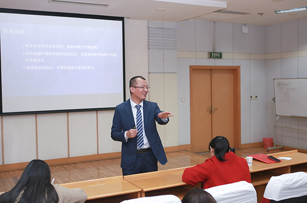 1572783787242959.jpg 8F6A1715.jpg